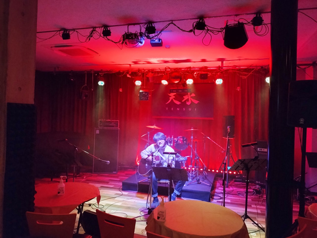 �V���Ńt�H�[�N����